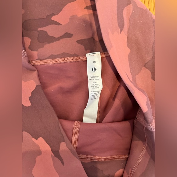 LuluLemon Align leggings - Picture 2 of 3